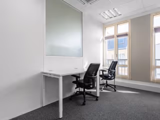 1 Person Private Office
