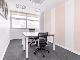 15 Person Private Office
