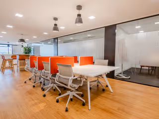 1 Person Coworking Desk