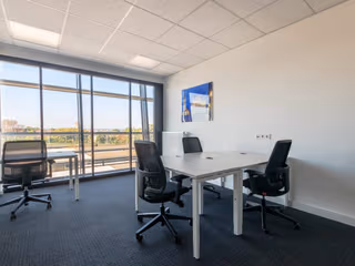15 Person Private Office