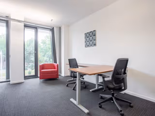 1 Person Coworking Desk