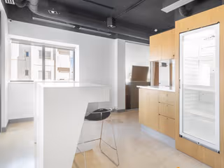 1 Person Virtual Office