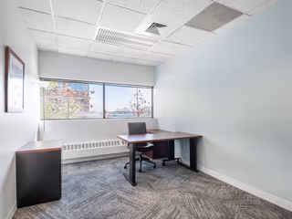 15 Person Private Office