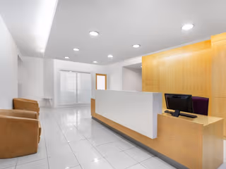 5 Person Private Office