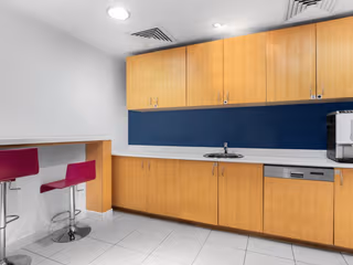 3 Person Private Office