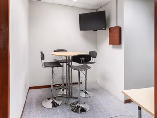 1 Person Private Office