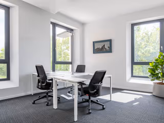1 Person Private Office