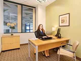 7 Person Private Office