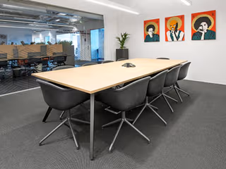 10 Person Private Office