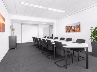 1 Person Private Office