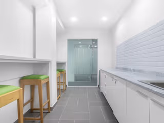 5 Person Private Office