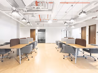 3 Person Private Office