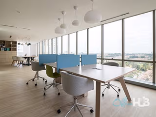 5 Person Private Office