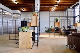 1 Person Shared Office