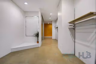 8 Person Private Office