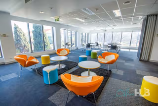 8 Person Shared Office