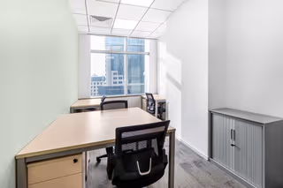 4 Person Private Office