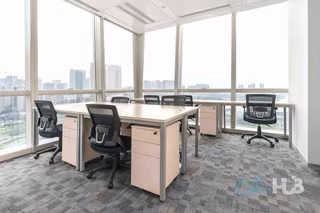 4 Person Private Office