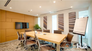 7 Person Private Office