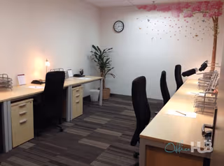 7 Person Private Office