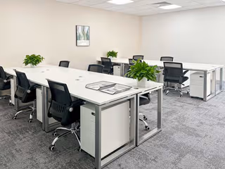 40 Person Private Office