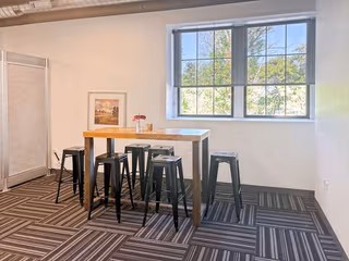 4 Person Private Office