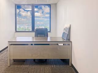 1 Person Private Office