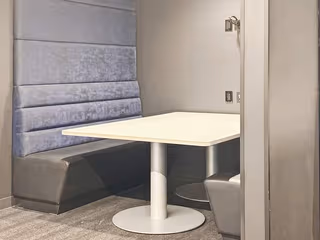 1 Person Coworking Desk