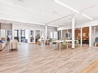 1 Person Coworking Desk