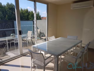 1 Person Private Office