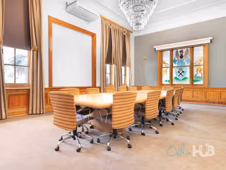 3 Person Private Office