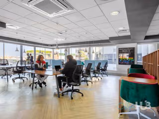 1 Person Private Office