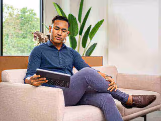 7 Person Private Office