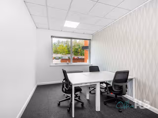1 Person Private Office