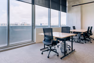 5 Person Private Office