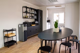 5 Person Private Office