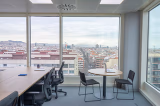 5 Person Private Office