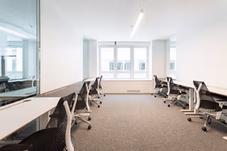5 Person Private Office