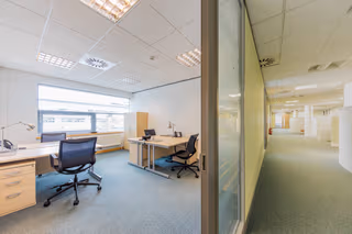 4 Person Private Office
