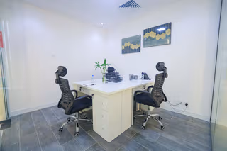 3 Person Coworking Desk