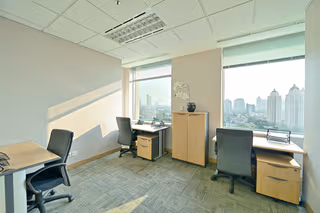 6 Person Private Office