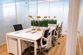 1 Person Private Office