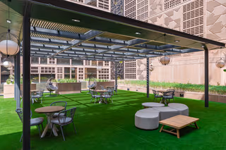 4 Person Coworking Desk