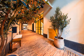 38 Person Private Office