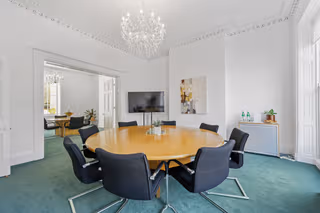 8 Person Private Office