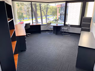4 Person Private Office