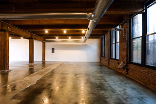 10 Person Private Office