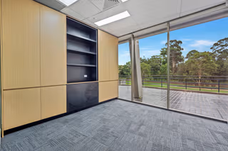15 Person Private Office