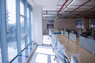 1 Person Coworking Desk