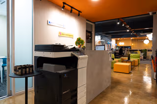 10 Person Sublet Office